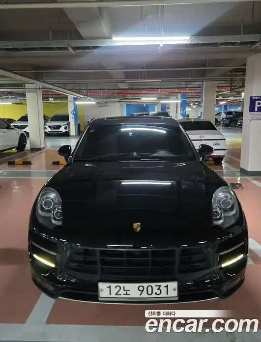 Porsche Macan 2014 3.6 гидро в Москве № 892930, фото 1