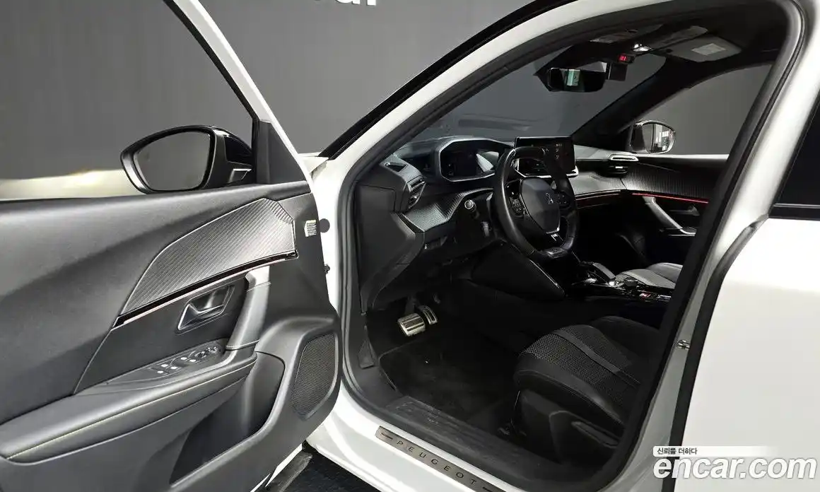 Peugeot 2008 2021 0.1 гидро в Москве № 897379, фото 11