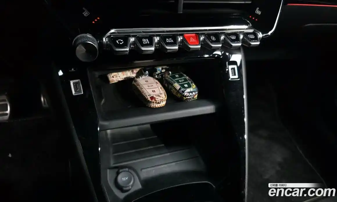 Peugeot 2008 2021 0.1 гидро в Москве № 897379, фото 16