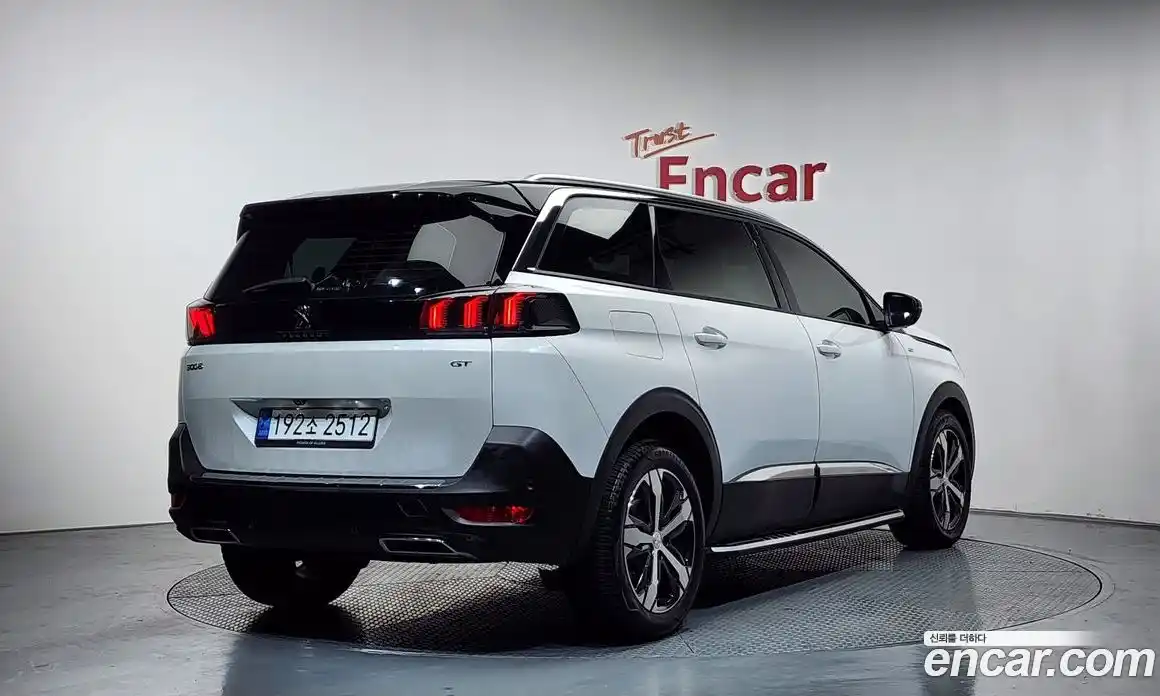 Peugeot 5008 2022 1.2 гидро в Москве № 897385, фото 2