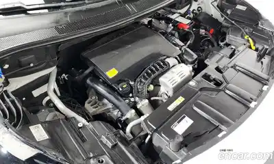 Peugeot 5008 2022 1.2 гидро в Москве № 897385, миниатюра 6