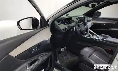 Peugeot 5008 2022 1.2 гидро в Москве № 897385, миниатюра 10