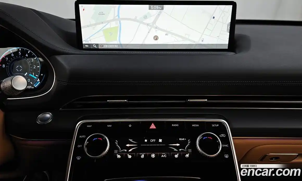 Genesis GV80 2021 2.5 Автомат в Москве № 930980, фото 14