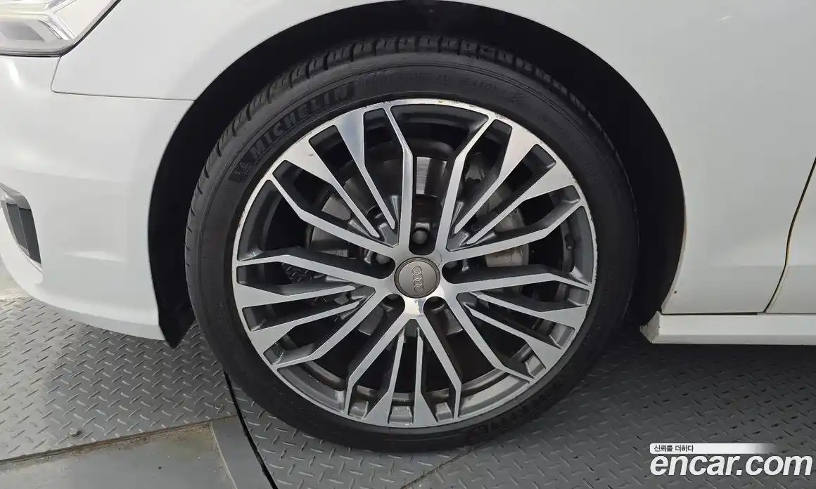 Audi A6 2016 3.0 гидро в Москве № 970867, фото 5