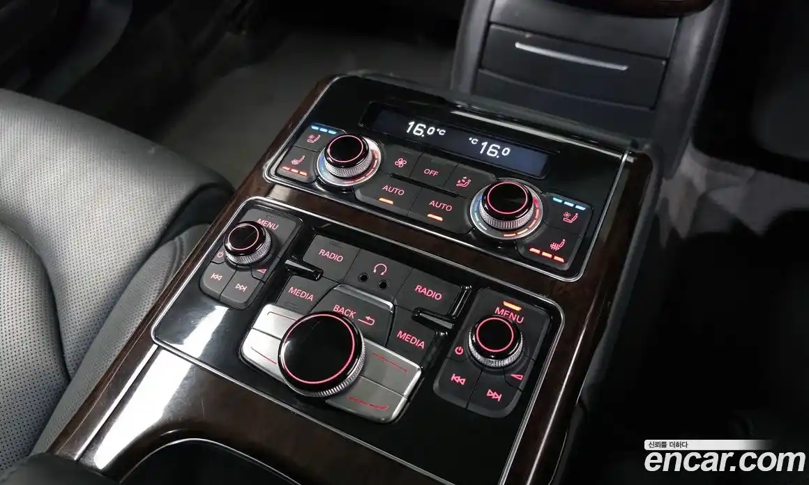 Audi A8 2013 4.0 гидро в Москве № 971067, фото 18