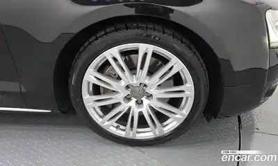 Audi A8 2013 4.0 гидро в Москве № 971067, миниатюра 5