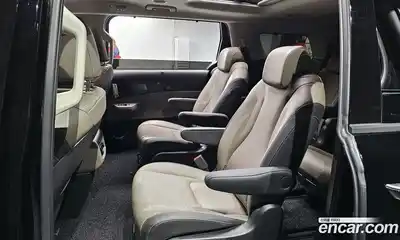 Kia Canival 2025 2.2 Автомат в Москве № 972574, миниатюра 12