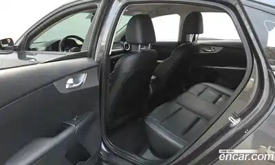 Kia K3 2022 1.6 Автомат в Москве № 972927, миниатюра 11