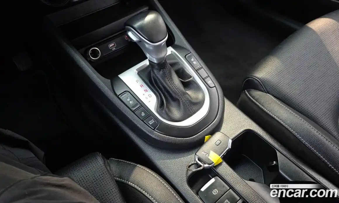 Kia K3 2022 1.6 Автомат в Москве № 972927, фото 9