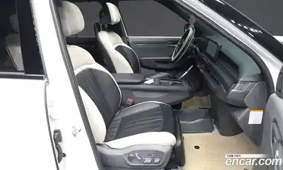 Kia EV9 2024 0.2 Автомат в Москве № 972955, миниатюра 11