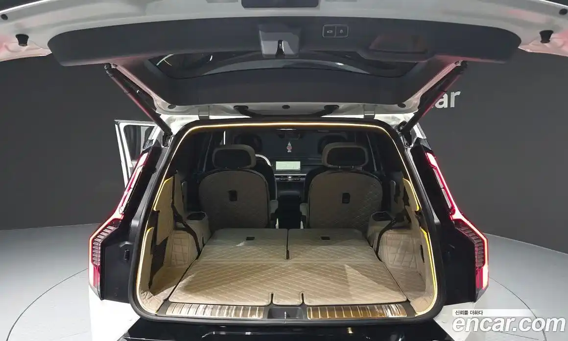 Kia EV9 2024 0.2 Автомат в Москве № 972955, фото 20