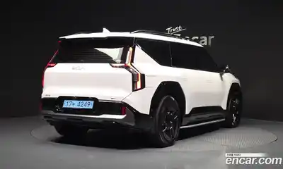 Kia EV9 2024 0.2 Автомат в Москве № 972955, миниатюра 2