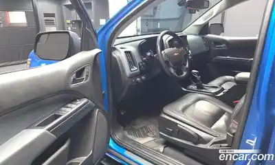 Chevrolet Colorado 2022 3.6 Автомат в Москве № 974248, миниатюра 10