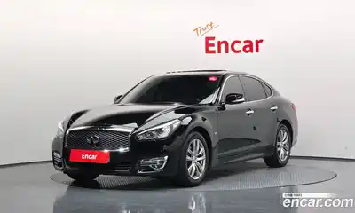 Infiniti Q70 3.7 Style