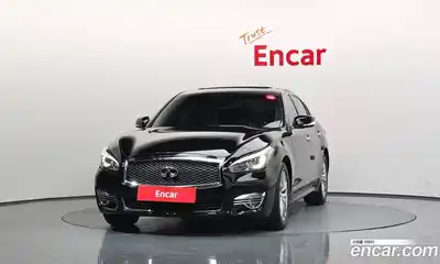 Infiniti Q70 2019 3.7 гидро в Москве № 976614, миниатюра 3