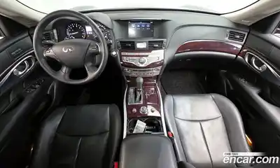 Infiniti Q70 2019 3.7 гидро в Москве № 976614, миниатюра 7