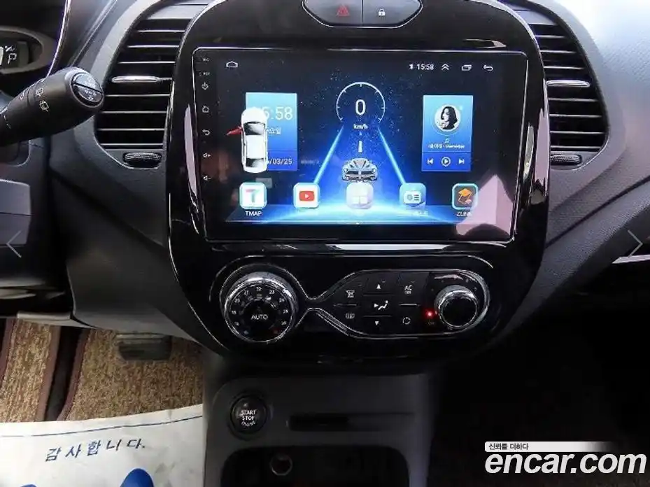 Renault QM3 2015 1.5 Автомат в Москве № 1000614, фото 13