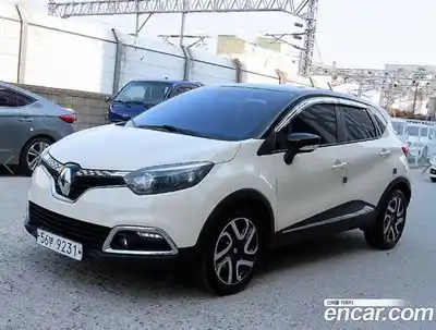 Renault QM3 2015 1.5 Автомат в Москве № 1000614, миниатюра 2