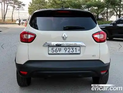 Renault QM3 2015 1.5 Автомат в Москве № 1000614, миниатюра 4