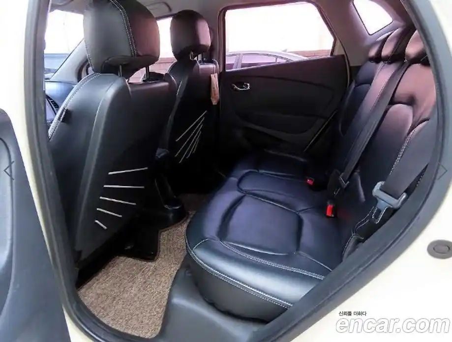 Renault QM3 2015 1.5 Автомат в Москве № 1000614, фото 6