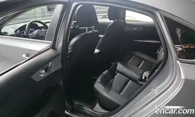 Kia K3 2022 1.6 Автомат в Москве № 1002687, миниатюра 11