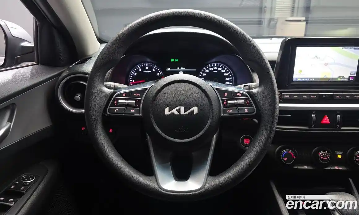 Kia K3 2022 1.6 Автомат в Москве № 1002687, фото 13