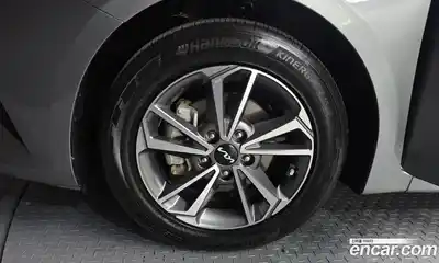 Kia K3 2022 1.6 Автомат в Москве № 1002687, миниатюра 5