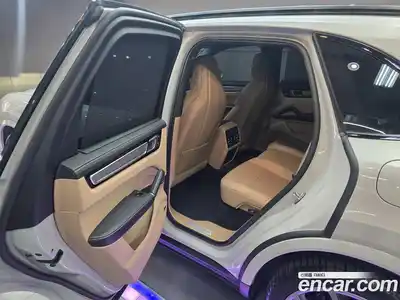 Porsche Cayenne 2023 3.0 гидро в Москве № 1003337, миниатюра 11