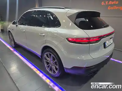 Porsche Cayenne 2023 3.0 гидро в Москве № 1003337, миниатюра 2