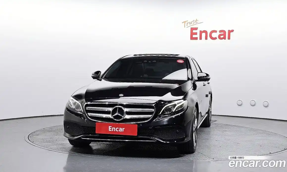 Mercedes-Benz E-Class 2018 2.0 гидро в Москве № 1006115, фото 3