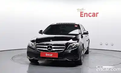 Mercedes-Benz E-Class 2018 2.0 гидро в Москве № 1006115, миниатюра 3