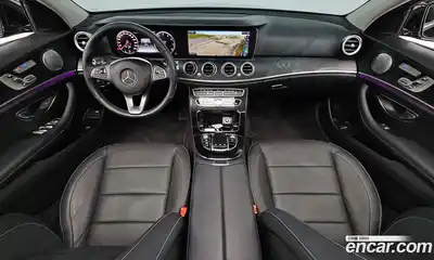 Mercedes-Benz E-Class 2018 2.0 гидро в Москве № 1006115, миниатюра 7