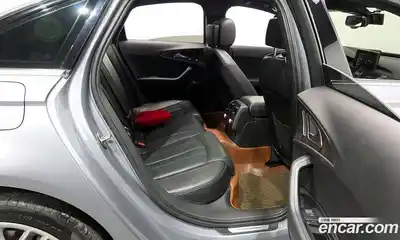 Audi A6 2018 2.0 Автомат в Москве № 1007755, миниатюра 12