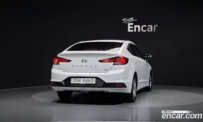 Hyundai Avante 2018 1.6 Автомат в Москве № 1008252, миниатюра 4