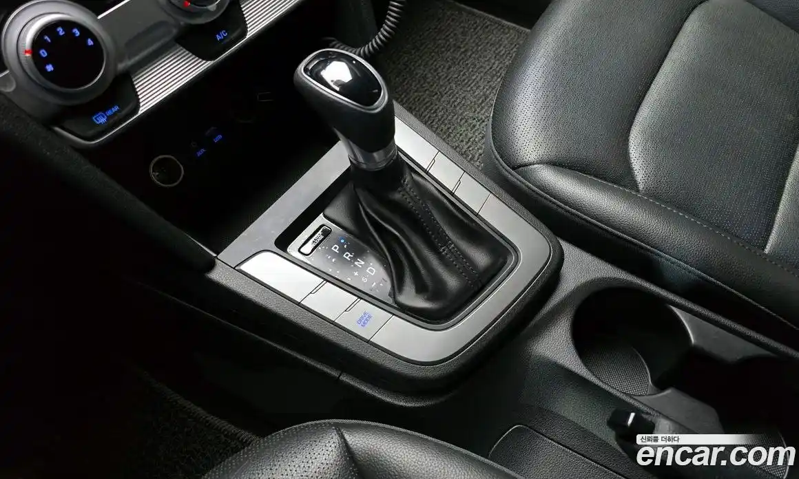 Hyundai Avante 2018 1.6 Автомат в Москве № 1008252, фото 9