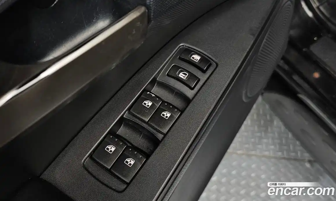 SsangYong Korando 2015 2.0 Автомат в Москве № 1011194, фото 12