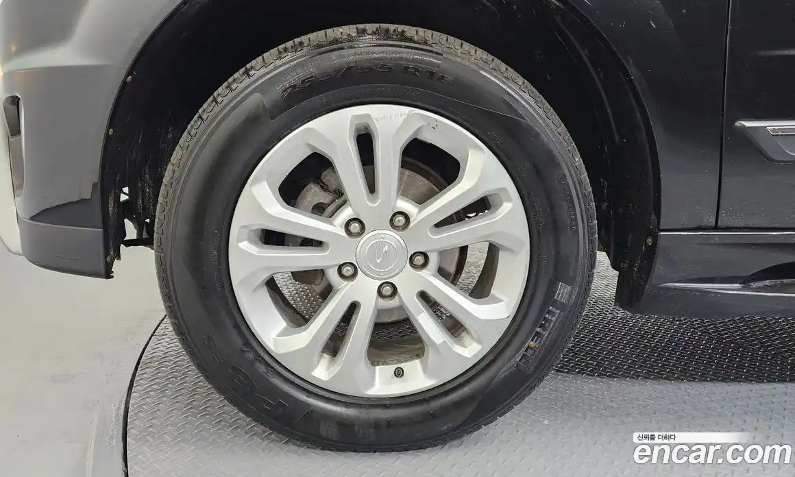 SsangYong Korando 2015 2.0 Автомат в Москве № 1011194, фото 5