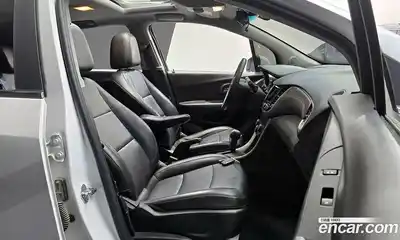 Chevrolet Trax 2017 1.6 Автомат в Москве № 1012535, миниатюра 10