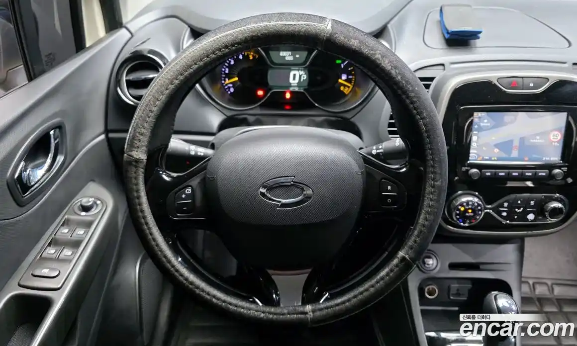 Renault QM3 2014 1.5 Автомат в Москве № 1013322, фото 13