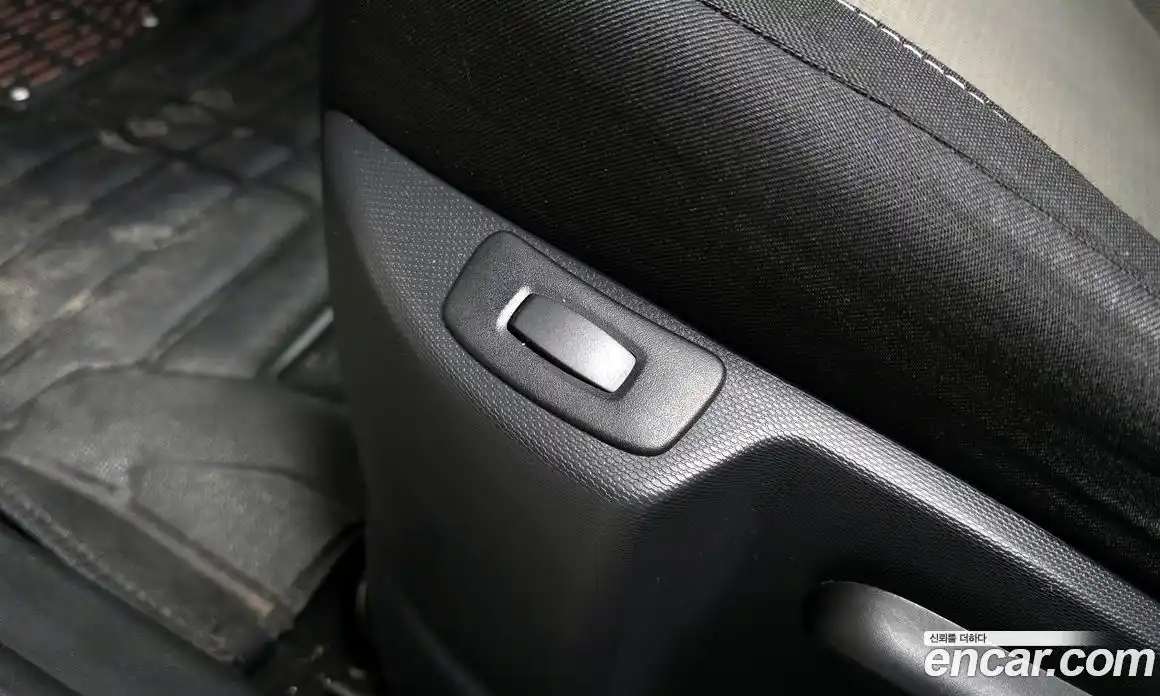 Renault QM3 2014 1.5 Автомат в Москве № 1013322, фото 18