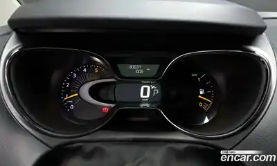 Renault QM3 2014 1.5 Автомат в Москве № 1013322, миниатюра 8