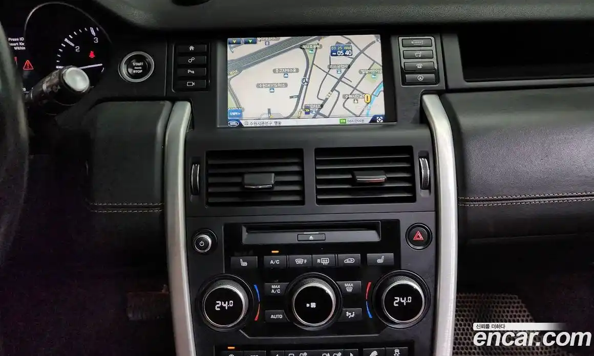 Land Rover Discovery Sport 2015 2.0 гидро в Москве № 1013478, фото 14