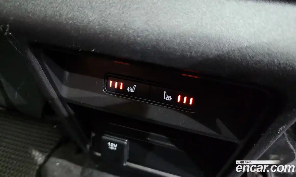 Land Rover Discovery Sport 2015 2.0 гидро в Москве № 1013478, фото 18