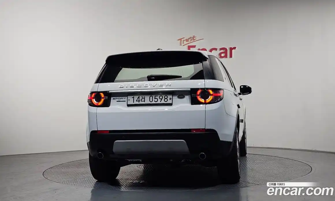 Land Rover Discovery Sport 2015 2.0 гидро в Москве № 1013478, фото 3