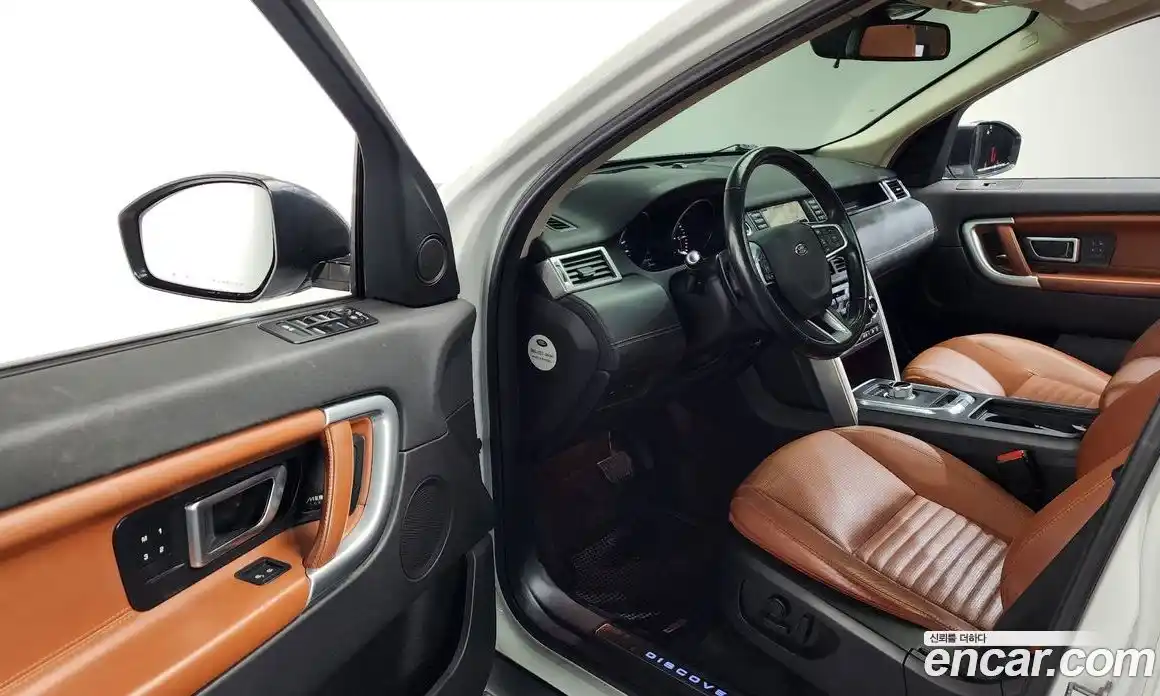 Land Rover Discovery Sport 2015 2.0 гидро в Москве № 1013478, фото 9