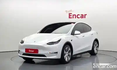 Tesla Model Y, 2021
