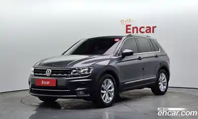 Volkswagen Tiguan, 2020