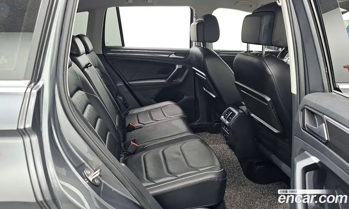 Volkswagen Tiguan 2020 2.0 гидро в Москве № 1014579, фото 12