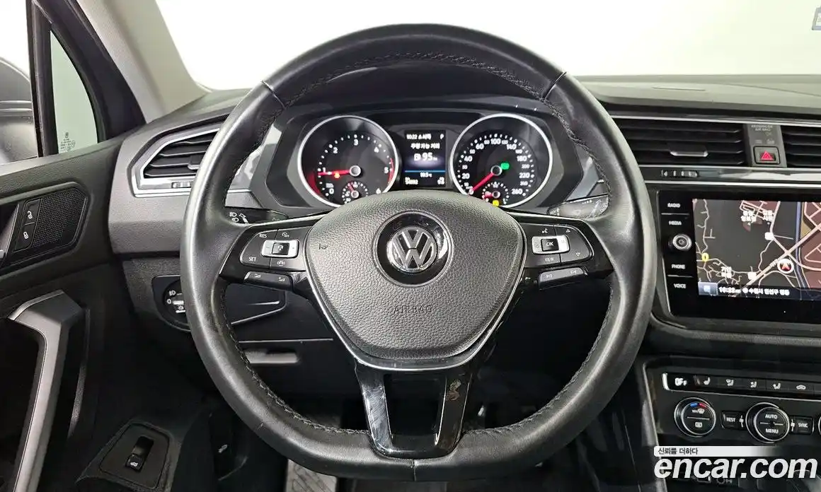 Volkswagen Tiguan 2020 2.0 гидро в Москве № 1014579, фото 13