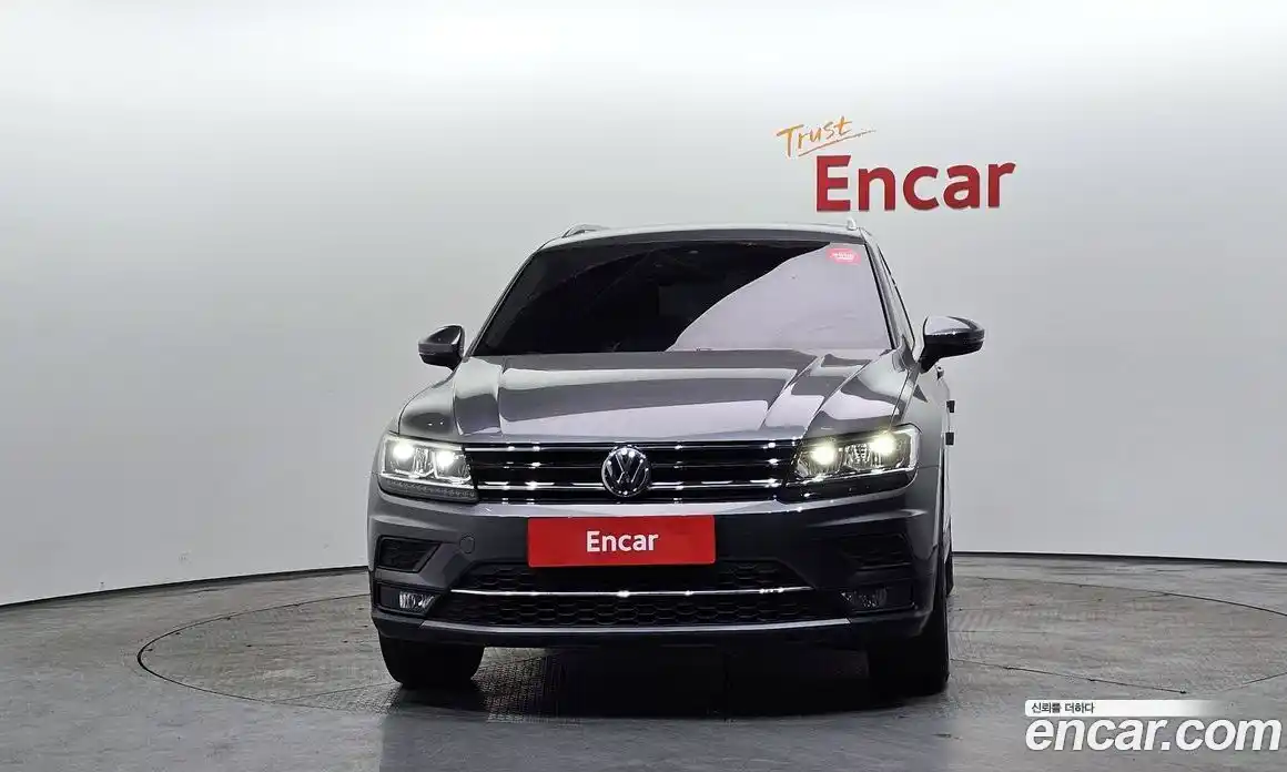 Volkswagen Tiguan 2020 2.0 гидро в Москве № 1014579, фото 3